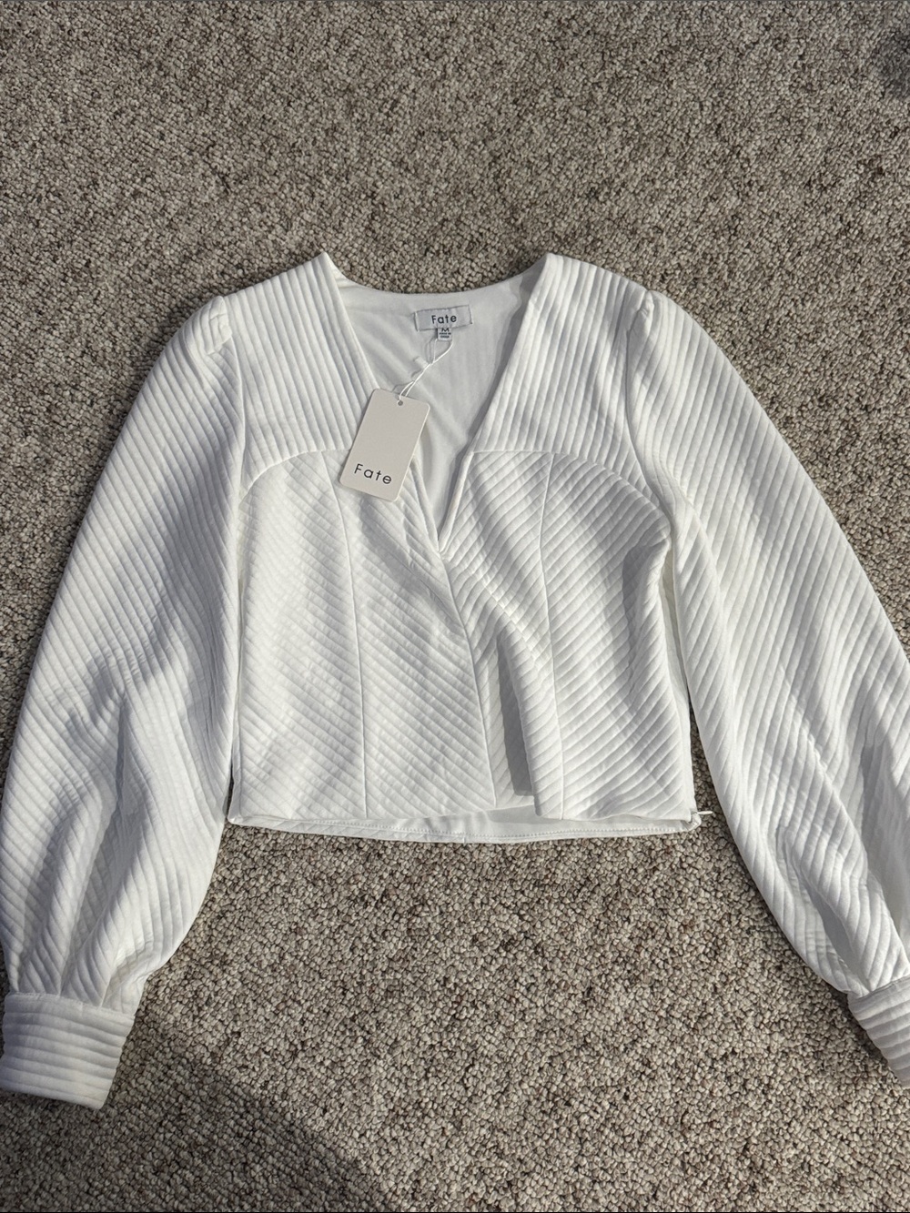 Fate White Quilted V-Neck Puff Sleeve Top